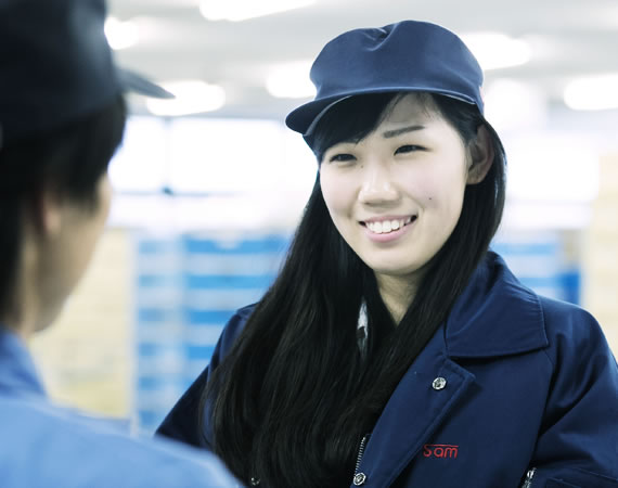 製造部 伊藤 沙耶