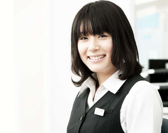 経理部電算室 山口 智美